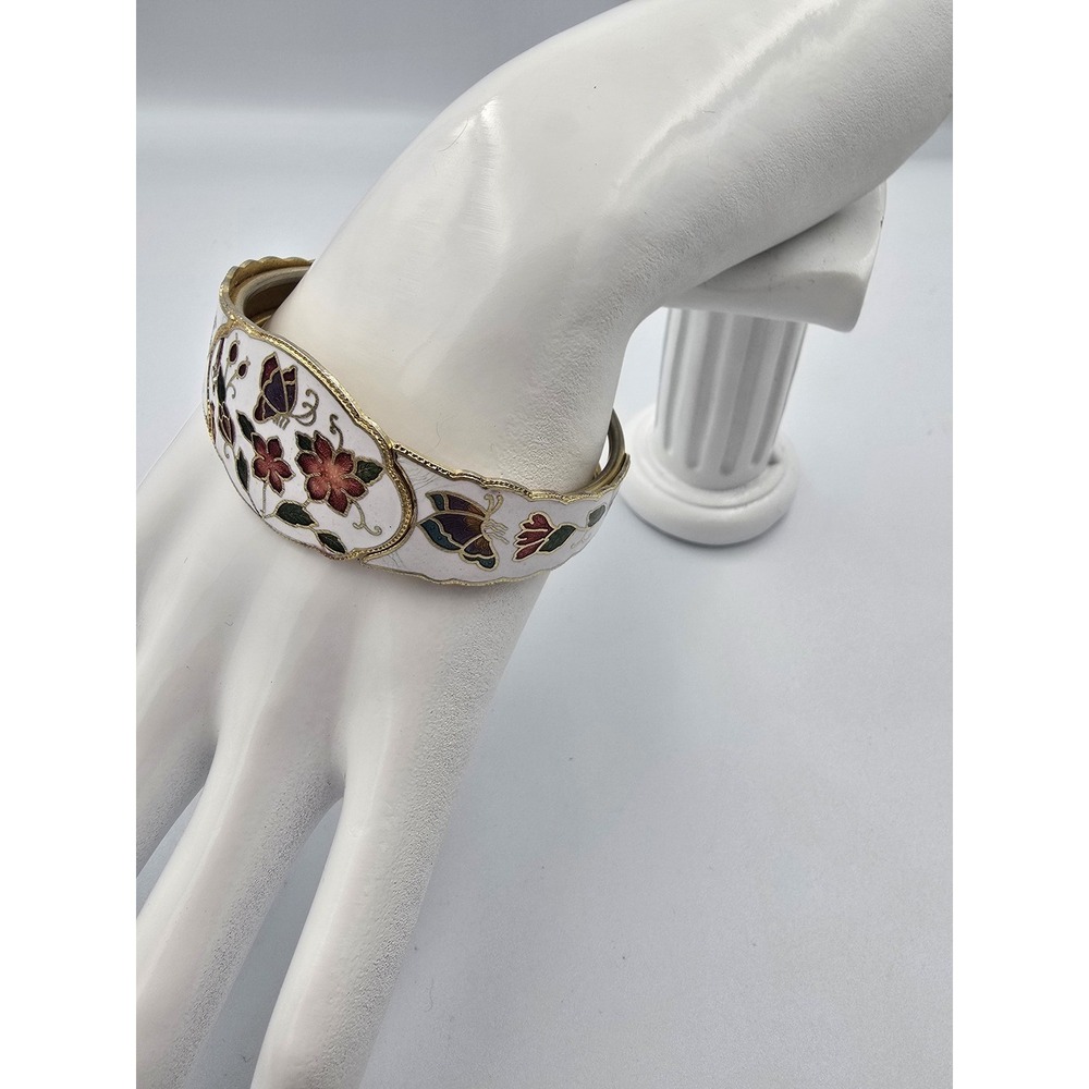 Vintage Cloisonne White Enamel Gold Tone Floral Butterfly Hinge Bangle Bracelet - Picture 3 of 10